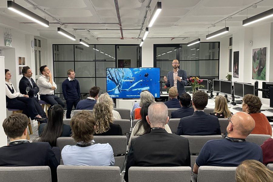 Is ESG Investing a Con event - London